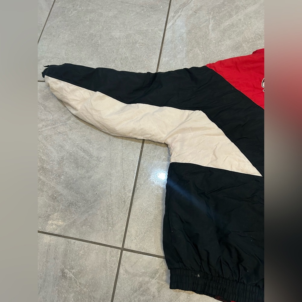 Vintage 1990s Chicago Bulls NBA Pro Player small Puffer Jacket - Picture 3 of 9